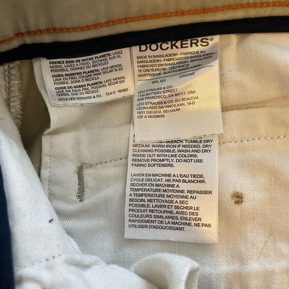 Dockers Athletic Khaki Pants - Picture 8 of 9